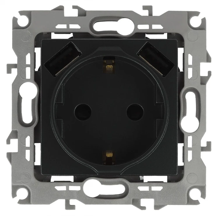 Розетка 2P+E со шторками и 2xUSB Эра 12-4109-05 Б0047844